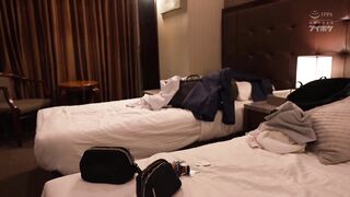 IPZZ-268 [中文字幕] 桜空もも - 把可愛的後輩OL帶回飯店後…沒想到反而被≪絕倫女≫榨乾襲擊了。