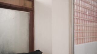 JUQ-583 [中文字幕] 沙月ふみの - 澡堂的招牌人妻・文乃邊害羞邊溫柔甜美的幫處男學生們脫處。