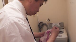 DVAJ-628 [中文字幕] 柏木こなつ - 錯過末班車來到後輩女子家過夜，她家是超小的套房…單人床沒穿內衣緊貼睡在旁邊讓人心癢癢受不了，數次狂抽插到天亮