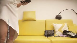 【千人斩探花】今晚约了个紫衣萌妹子，近距离视角口交上位骑乘后入猛操，撞击晃动奶子搞了两炮