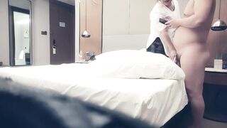 【赵总寻花】看多了校花嫩模换换口味，一看就是老鸡的丰满熟女鸡，进屋就关灯，被赵总一通狂干，真败火