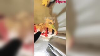 极品童颜巨乳91白虎名器尤物【是桃桃呀】Cos可爱女仆，嫩蚌白虎吸精大法，上位榨汁滴嗒精液垂入眼帘
