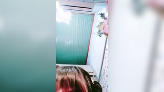 【顶级美腿嗲嗲骚货】馒头肥穴【上篇】红色高跟鞋，翘起大白屁股猛掰，双指扣入水声哗哗，高潮白浆四溅，假屌抽插骑坐太骚了