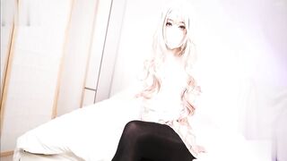 『柚子猫』 性感黑丝小脚足交，精液被射在匡威鞋里穿上继续做爱，扶腰后入紧致嫩穴