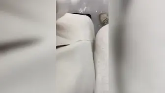 出轨偷情系列 老婆闺蜜来我家做客 送她回家的时候被我拉到楼道里操了 跟我操女儿是同一个地方!