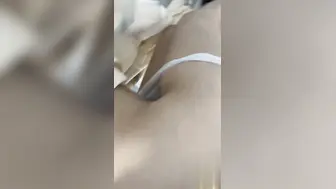 出轨偷情系列 老婆闺蜜来我家做客 送她回家的时候被我拉到楼道里操了 跟我操女儿是同一个地方!