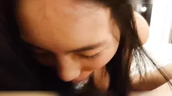 台湾自拍 风流才子 社会嫩妹没男友想尝试性的愉快