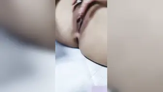 母狗萝莉少女 社会小妹没读书只好脱光当母狗 去打螺丝哪有躺著好赚