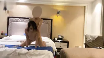 花言巧语勾引花季少女惨遭无套内射