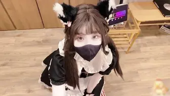 鸡教练-女仆家政服务，黑丝过膝袜猫系女仆上门，色色的隐藏菜单让人欲罢不能满足所有幻想