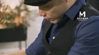 MD-0209-饥渴三娘淫欲教子-琁元.苏娅.潘雨曦