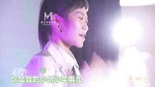 MD0110 C位女优出道夜 节目篇 - 秦可欣 苏清歌 夏晴子