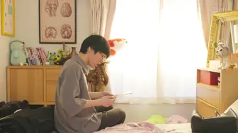 DASS-769 [中文字幕]与一个用反向角色扮演引诱你的书呆子女孩进行最愉悦的性爱-美谷朱音