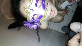 天生受虐狂的大一小师妹被冷S圣水电击伺候声音凄惨