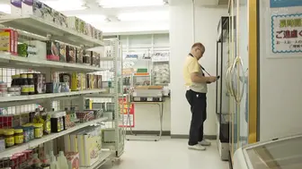 STARS-778 [中文字幕] 神木麗 - 肉體相性最合拍的便利商店打工主婦K 在2小時休息的超短時間密會時至少讓我射精3次