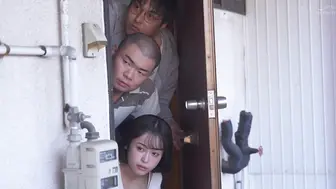 START-022 [中文字幕] MINAMO - 約會×××。被信頼的同一所大學電影社團男子們襲擊、被深喉嚨抽插到喉嚨深處、中出…