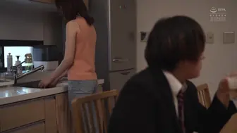 ADN-534 [中文字幕] 夏目彩春 - 明明只有和那個男人的SEX才能感到滿足但是卻被放置一個月讓我的禁慾狀態終於忍到了極限。