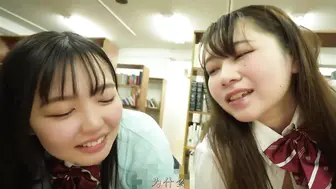 FJIN-153 [中文字幕]丰满肉感J系女生干扰备考，内裤走光反向痴●！！我不禁勃起，她们蜂拥而上，潮吹不止，湿透泛滥洪水警报，小坂ひまり 双葉あゆか