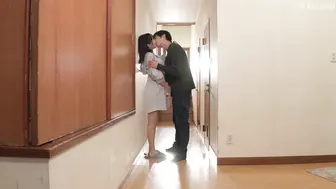 FNS-214 [中文字幕]““诶…沙奈酱！ ？”错误地与她的妹妹亲密接吻第一次接吻脸红但舌头缠绕与她的妹妹做爱…。。 生田さな