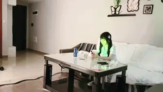 糖心露脸嫩妹【温温兔】兄妹淫乱醉酒性爱_深插失恋妹妹淫穴_白浆横飞_清醒后发现是哥哥胁迫做爱中出_#新片速递