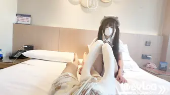 网红萝莉嫩妹【小向喵】双马尾萝莉上门按摩_金钱攻势淫穴沉沦_超淫荡榨精_#新片速递