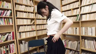 MIDA-725 [中文字幕]“被看到小便…好害羞呀”闷声色狼的J系少女让人喝下小便、唾液、爱液、汗水，扭扭捏捏兴奋火花四溅！体液咕噜咕噜、圣水湿漉漉学园，輝星きら