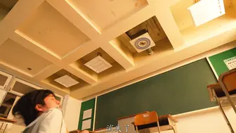 HMN-912 [中文字幕]今晚我又要来蹂躏你的乳头了。春日摩卡，那个喜欢折磨乳头、永不消逝的淫荡幽灵。 - 春阳モカ