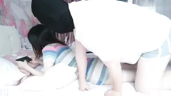 懒懒猪白虎嫩穴被狂操到喷水 清纯脸蛋浪叫求内射