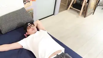 张梓被狂操到失神  清纯外表下的极品骚穴被后入猛干 粉穴喷水浪叫求内射