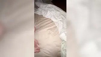 厌世脸福利姬 高桥千澟 私密视频 纤细指奸硅胶女体 对镜自拍抬高双腿展骚穴 反差拉满！