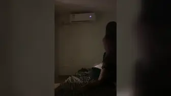 50万粉顶美 睿睿Renee 带闺蜜陪迪拜大哥King吸D做爱 视频流出 我们顶美的生活就是这么润