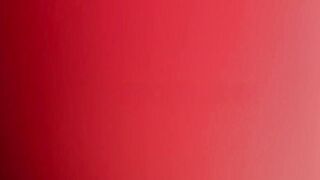 勾引公司美女同事聚餐灌醉带回酒店各种姿势玩骚穴