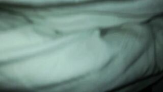 真实约操学生妹连干两炮内射小嫩穴