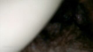 迷奸毛发旺盛的极品小美女毫无知觉任人狂艹逼逼艹完还不过瘾菊花也不放过！