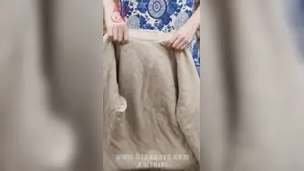 【穿过薄雾的早晨】晨雾中被按在窗边后入，娇喘回荡在空房